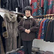中老年妈妈秋冬钉珠时尚，韩国绒翻领外套，女40岁50洋气针织毛呢