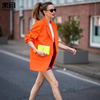 素目2024春季欧美风时尚橙色西装女亮色气质宽松直筒百搭外套
