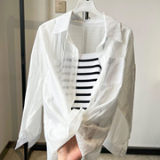 2024慵懒风白色衬衫女夏季韩系长袖，宽松上衣小众条纹吊带两件套潮