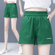 绿色松紧腰短裤女夏季薄款2023年小个子高腰，显瘦辣妹休闲热裤