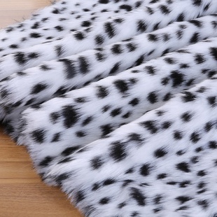 仿兽黑白斑点豹纹毛绒布料人造毛皮草服装面料背景布地毯垫布