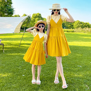 亲子装夏季2022女童连衣裙儿童吊带假两件裙清新母女秋装
