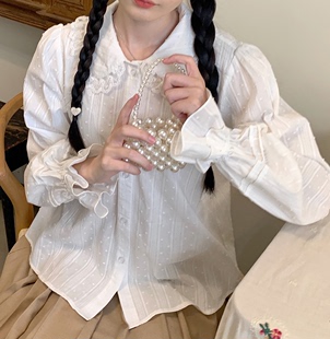 酱果自制日系甜美娃娃领法式蕾丝，花边纯棉提花喇叭袖白色长袖衬衫
