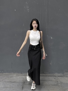 10eighteen黑色双腰带设计西装，裙半身裙赠腰带，+纯白针织无袖背心