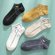 袜子男短袜夏季薄款棉质，短筒船袜低帮浅口个性潮牌防滑棉质运动袜