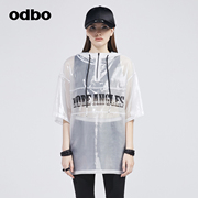 odbo/欧迪比欧原创设计运动风印花薄款防晒服女早秋透明连帽上衣