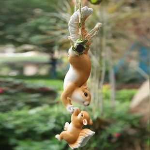仿真院动物小件松鼠挂树上装饰花园庭摆件户外园林幼儿园别墅造景