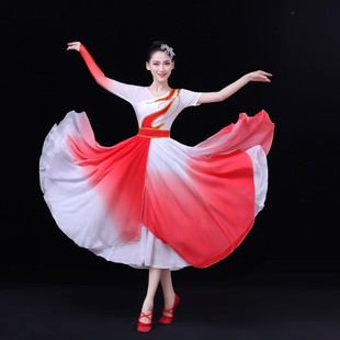 古典舞演出服女飘逸中国风，民族伞舞时尚扇子，舞女渐变开场舞蹈服装