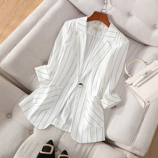 条纹西装外套女韩版气质休闲七分袖小个子西服，白色薄款外套夏