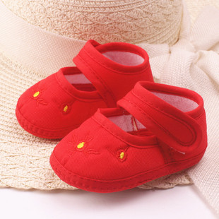 婴儿软底护脚套布鞋夏秋0-6个月，新生儿满月宝宝不掉鞋，绣花学步鞋