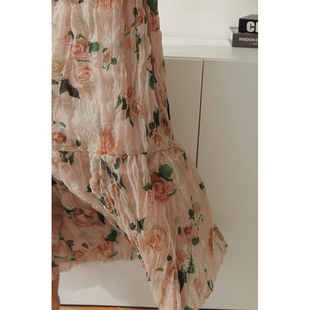 rosebankslavieenrose唯美玫瑰印花不规则压褶欧根纱半身裙