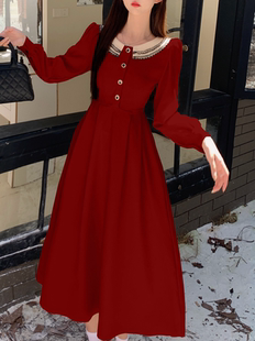 法式复古赫本风小红裙长，裙子秋冬大码甜美娃娃，领学院风红色连衣裙