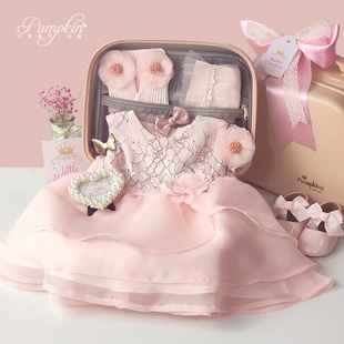 婴儿高端礼盒新生小公主礼服裙子，百天生日宴，蕾丝粉色衣服套装春夏