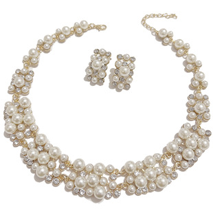 pearlnecklaceearrings欧美时尚，珍珠水钻短款新娘，项链耳钉套装