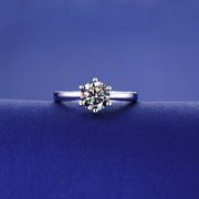 1克拉六爪仿真钻石戒指女925纯银，镀铂金情侣对戒求结婚女戒指环