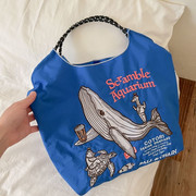 大容量鲸鱼女刺绣购物袋帆布手拎包尼龙斜挎可折叠便携手提单肩包