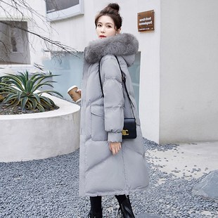 浅灰色大毛领羽绒棉服，女茧型中长款2023冬装，棉袄韩版棉衣外套