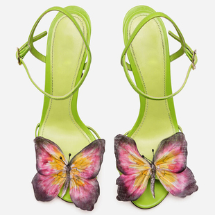 2023夏季绿色蝴蝶交叉细带，异型跟高跟凉鞋，中空一字扣女凉鞋