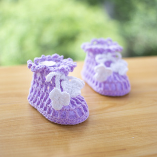 婴儿凉鞋女宝宝女婴公主新生，0一3月手工毛线编织成品洞洞软底夏季