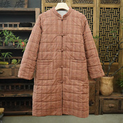 冬季新中式简约经典，格子对襟棉服外套加棉加厚中长款棉袄女冬