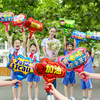运动会加油助威气球手举牌幼儿园，班级小学校氛围布置拍照