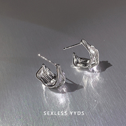 yyds冷淡风金属褶皱耳环，小众设计感高级耳钉女款个性耳饰ins简约