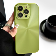 夏日牛油果绿CD纹适用iphone14pro苹果15手机壳11简约12pro极光13promax全包防摔自带镜头膜保护套高级男女款