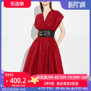 aui红色御姐轻熟风v领连衣裙，女2023夏无袖(夏无袖)高腰修身显瘦中长裙
