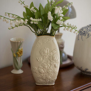 zjhome高级象牙白，欧式陶瓷装饰描金，花瓶居家客厅玫瑰花插