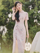 新中式少女旗袍连衣裙通勤娃娃，领盘扣修身气质，淑女旅游古镇长裙子