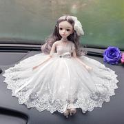 创意汽车摆件芭比娃娃玩具女汽车内饰品白色婚纱娃娃车载摆设
