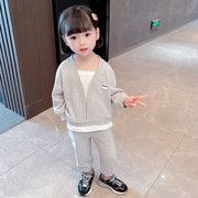 日y本购女童2021秋季韩版潮流针织假三件套装开衫外套时尚休