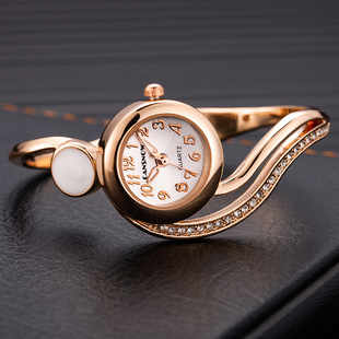 时尚镶钻手镯手表女合金，表带小表盘细手腕，时装表女士指针石英腕表