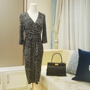欧美品牌豹纹连衣裙夏季气质合身裙子小众设计温柔风通勤复古裹身