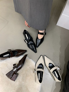 英伦风尖头玛丽珍单鞋女2024春夏韩版时尚复古浅口粗跟小皮鞋