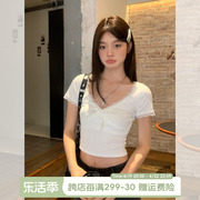 宋正恩白色蝴蝶结蕾丝V领短袖t恤女夏季修身显瘦正肩短款甜辣上衣