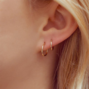 欧美光面实心小耳圈18k镀真金保色饰品，跨境经典女式耳扣耳环