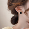 精致黑色菱形纯银耳钉，女气质冷淡风耳饰，2024年高级感耳环