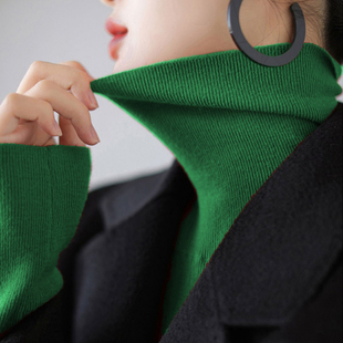 大码毛衣堆堆领秋冬绿色高领针织打底衫女修身长袖加厚羊绒上衣潮