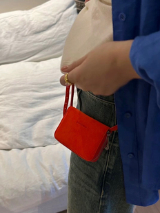 韩国网(韩国网)红onuk同款小方，挂包mini多色时髦搭配小卡包腰包(包腰包)斜挎包