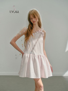 UNOSA原创设计粉色镂空蝴蝶结吊带连衣裙