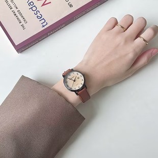 公务员学生中高考试专用手表女款电子简约复古数字日历皮带石英表
