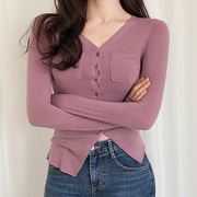 韩国东大门女装秋季时尚气质，通勤范烟粉色，v领系扣小开衫衬衣
