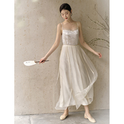 山有色新中式女装吊带连衣裙，夏季内搭白裙简约飘逸气质温柔长裙