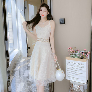 小香风名媛吊带裙女2023年夏季高级感亮片蕾丝镂空白色连衣裙
