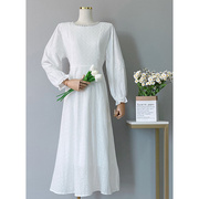 秋季2023女装法式白色，气质高级感收腰，珍珠领宴会连衣裙轻礼服