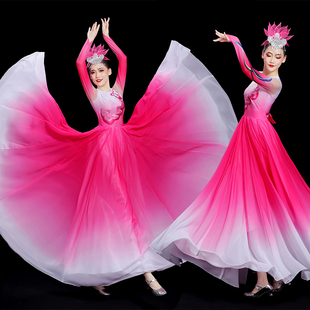 开场舞大摆裙演出服大气伴舞台装，表演服装灯火，里的中国舞蹈服