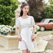 森马连衣裙女圆领白色2021年夏季纯色修身裙子泡泡袖气质少女