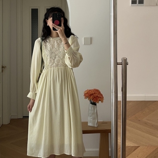春装刺绣蕾丝，蝙蝠袖长袖连衣裙中长裙0.31kg