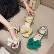 中跟凉鞋女2023夏季蝴蝶结搭扣韩版大码4142women's sandals